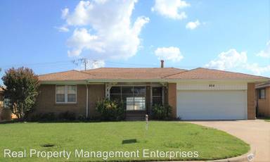 Main picture of 808 SW 39th St