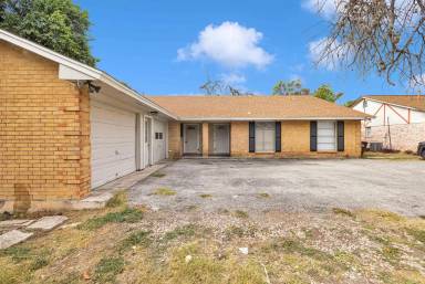 Main picture of 6012 Evers Rd