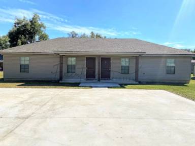 Main picture of 308 E First St