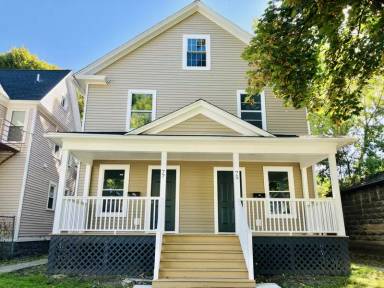 Main picture of 75 Avenue B