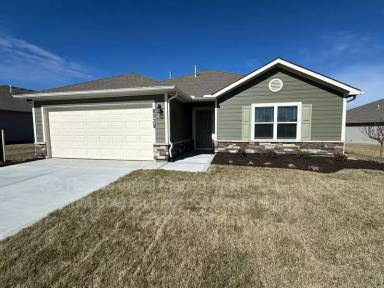 Main picture of 8029 SE 6th Ter