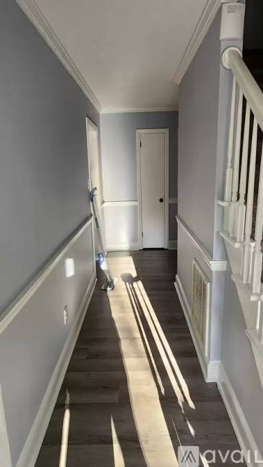 Main picture of 602 Lewis St