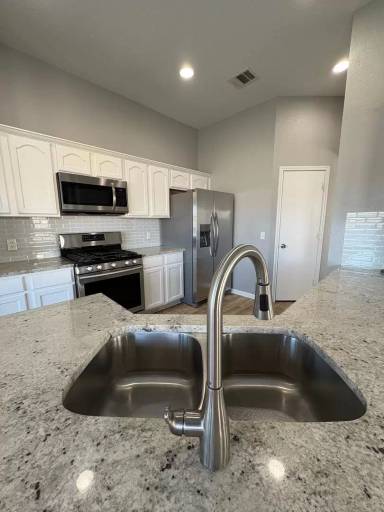 Main picture of 570 Atlantis