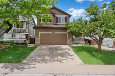 Main picture of 10375 Ravenswood Ln