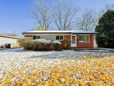 Main picture of 16147 Karin St