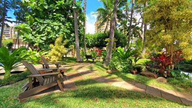 Main picture of Liliʻuokalani Gardens at Waikiki King Tower