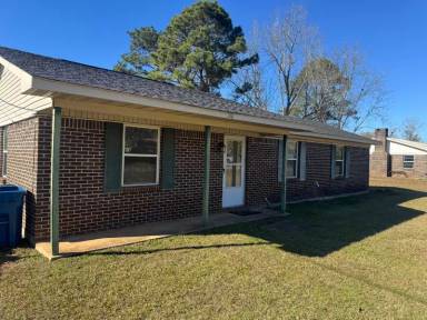 Main picture of 282 Denise St