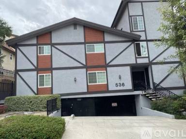 Main picture of 536 E Cypress Ave