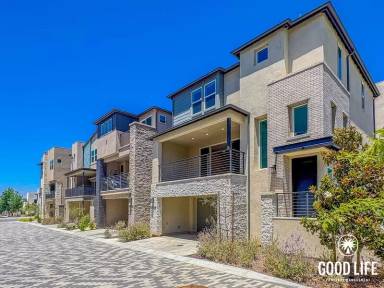 Main picture of 10581 Cara Cara Dr