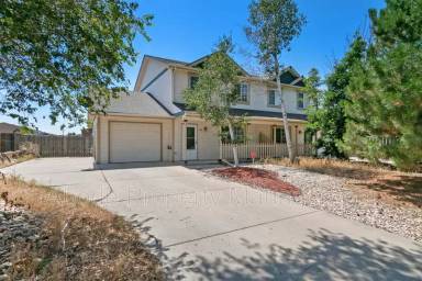 Main picture of 310 Ash Ct