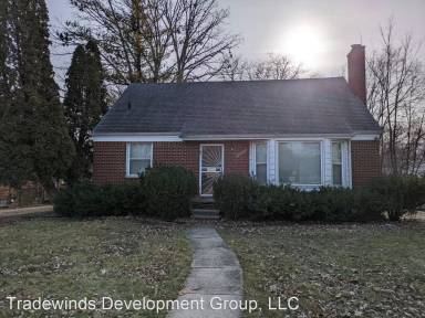Main picture of 18529 Curtis St
