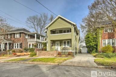 Main picture of 930 Gates Ave