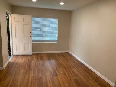 Main picture of 231 Glover Ave