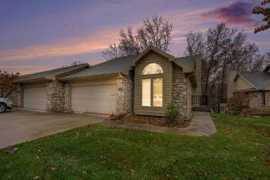 Main picture of 2238 Oakland Ridge Dr