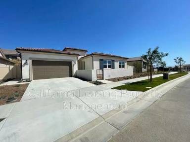 Main picture of 29594 Paseo Guijarro