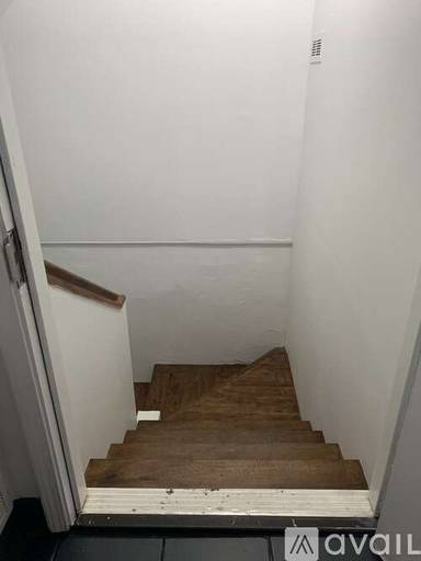 Main picture of 1401 Villa Pl
