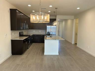 Main picture of 20520 N Candlelight Rd