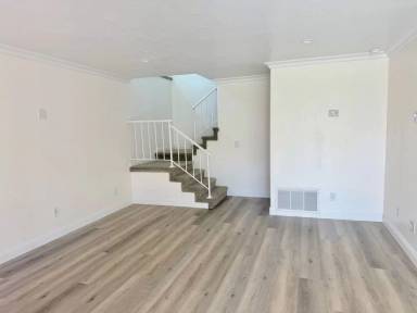 Main picture of 771 Iverson Point Way