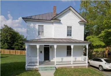 Main picture of 1101 Little High St