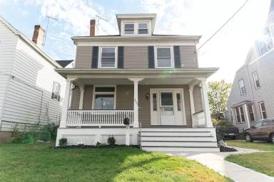 Main picture of 2023 Crown Ave