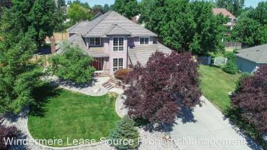 Main picture of 8905 N Kensington Dr