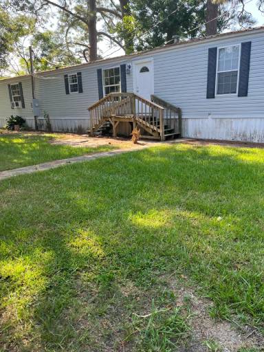 Main picture of 409 S Avenue N