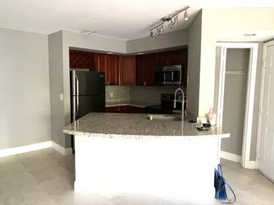 Main picture of 3440 Pinewalk Dr N