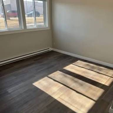 Main picture of 201 17th Ave NE