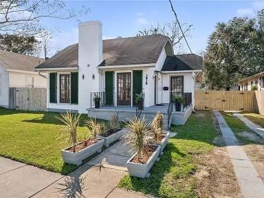 Main picture of 3838 Clematis St