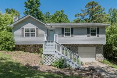Main picture of 5820 Cheryl Dr