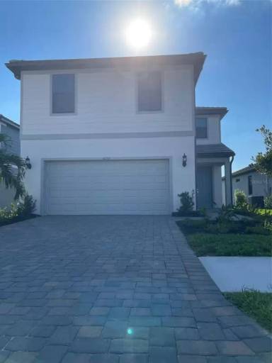 Main picture of 6253 Fish Eagle Ct