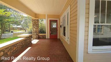 Main picture of 602 10th Ave S