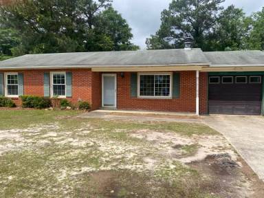 Main picture of 4909 Rosehill Rd