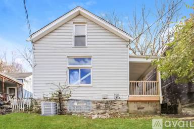 Main picture of 4564 Hamilton Ave