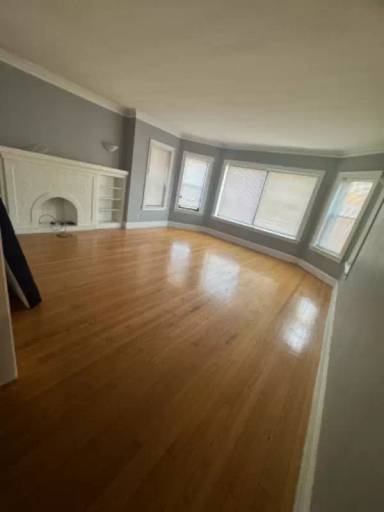 Main picture of 7925 S Vernon Ave