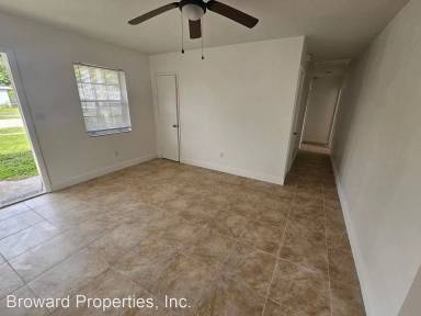 Main picture of 3570 NW 3rd St