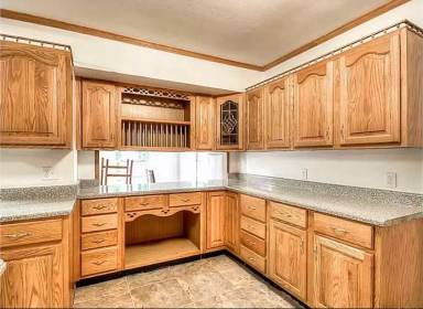 Main picture of 502 Pine Cone Dr