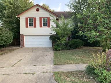 Main picture of 2413 W Twin Oaks St