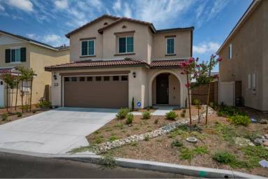 Main picture of 28650 New Yorker Ln