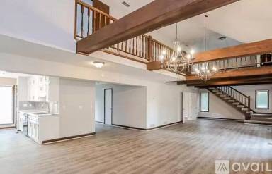Main picture of 4090 Essex Pl
