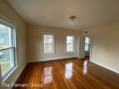 Main picture of 548 Woodward Ave