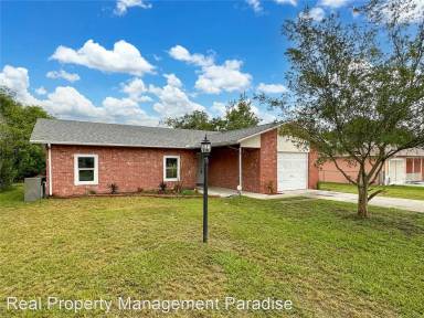 Main picture of 39 Oak Loop