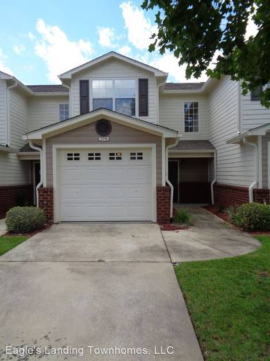 Main picture of 703-764 Majestic Dr