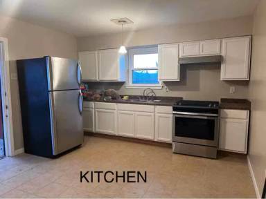 Main picture of 8621 Curran Blvd