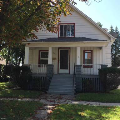 Main picture of 833 Ash St