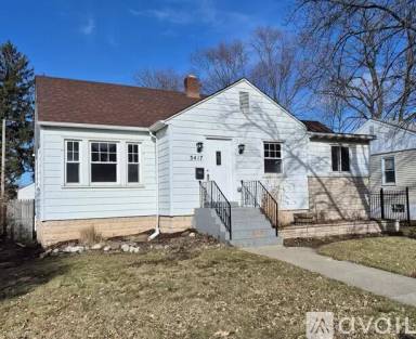 Main picture of 3417 Jewett Ave