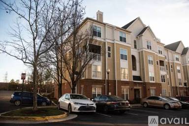 Main picture of 2107 Highcourt Ln