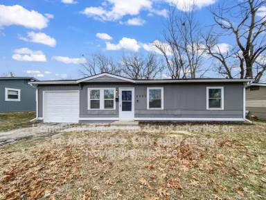 Main picture of 2505 S 52nd St