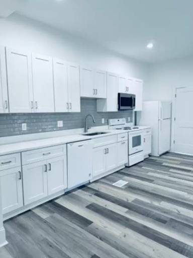 Main picture of 510 S 2nd Ave