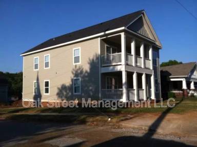Main picture of 1001 E Martin Luther King Blvd